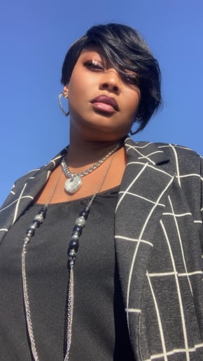 Gallery photo 7 of Danni Gyrl