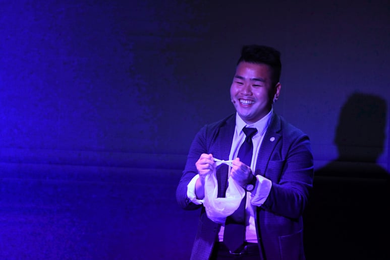 Gallery photo 5 of Danny Cheng Magic