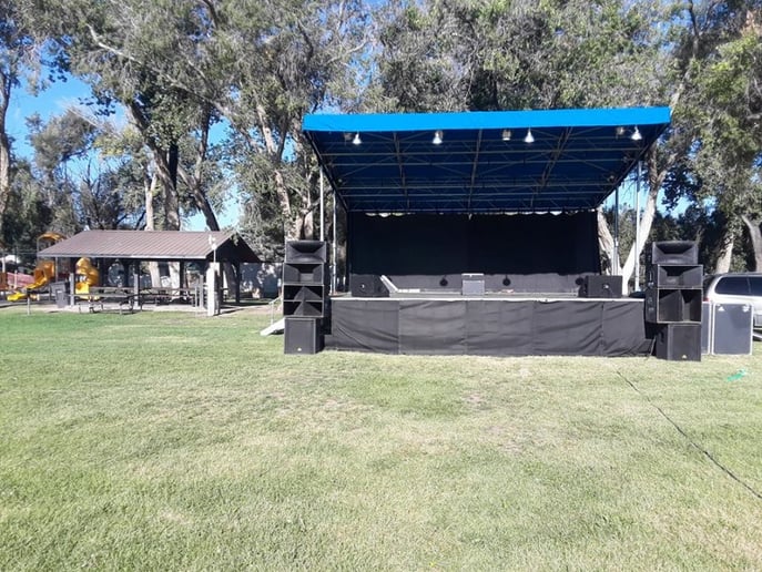 Gallery photo 1 of Dan's entertainment