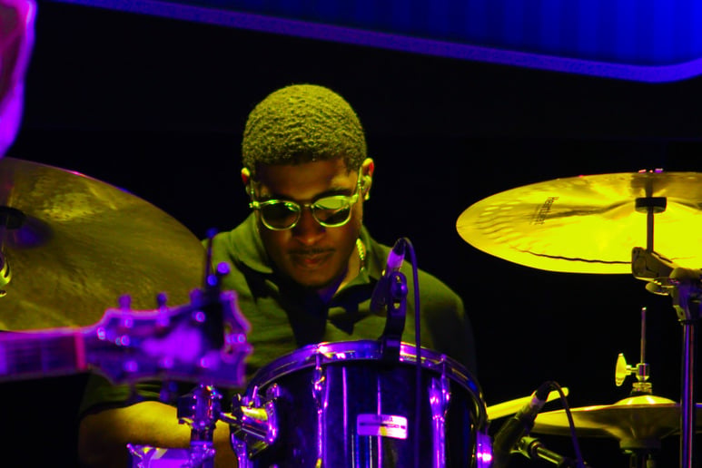 Gallery photo 10 of Dante Maxx Band