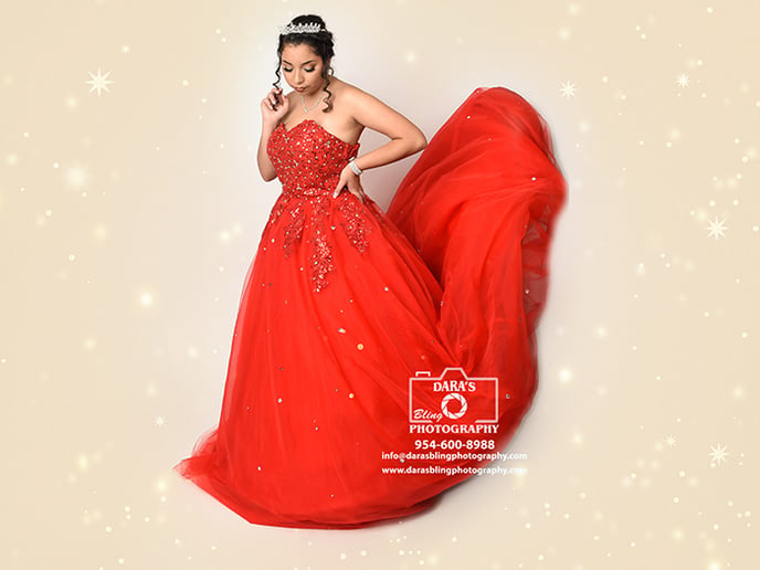 Gallery photo 4 of Dara's Bling Photography
