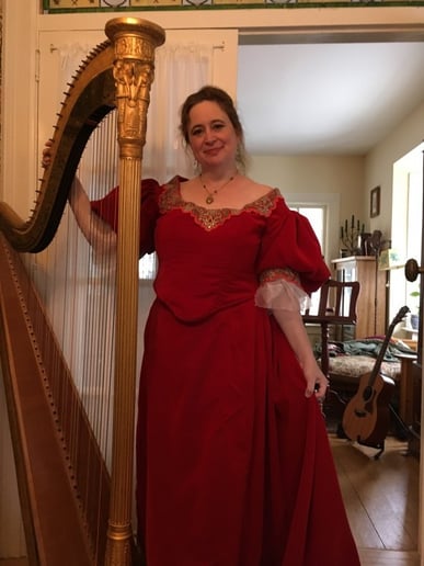 Gallery photo 3 of Darcy Bell-Myers Celtic Harpist & Singer