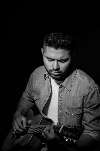 Hire Darian Hernandez - Singing Guitarist in Houston, TX | GigSalad