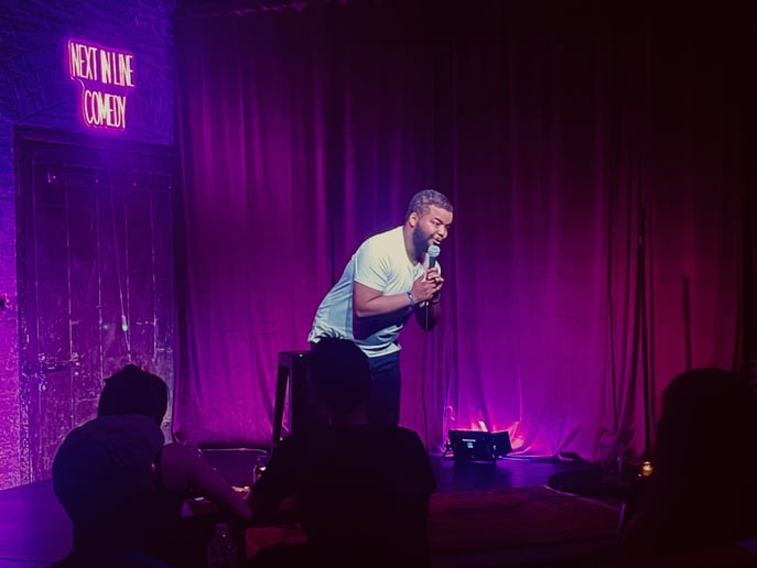 Gallery photo 3 of Darius Foggy comedy