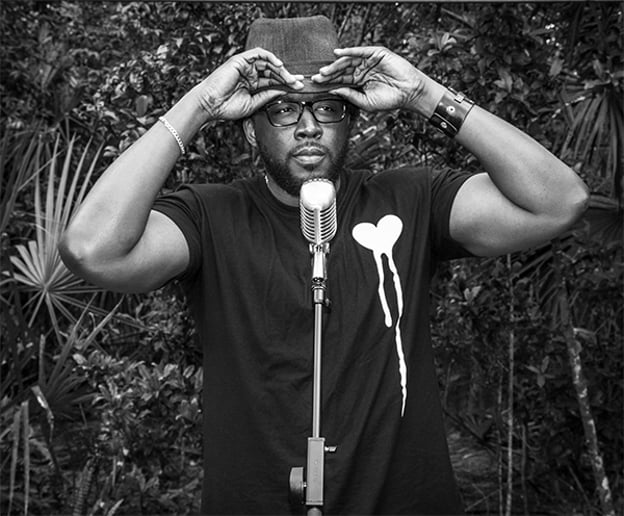 Gallery photo 1 of Darius V. Daughtry - Storyteller