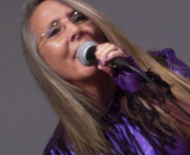 Gallery photo 5 of Darlene Jones