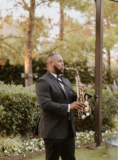 Gallery photo 2 of Darron Carrington Sax