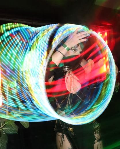 Gallery photo 4 of Darya Devotion Fire, Aerials and LED