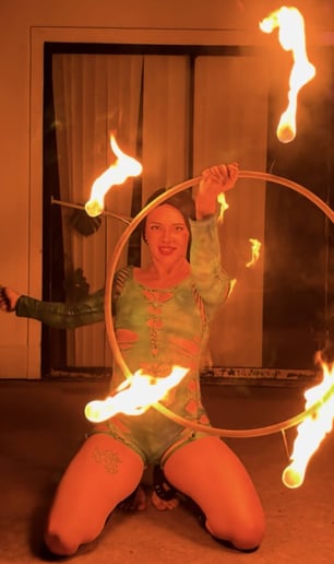 Gallery photo 6 of Darya Devotion Fire, Aerials and LED