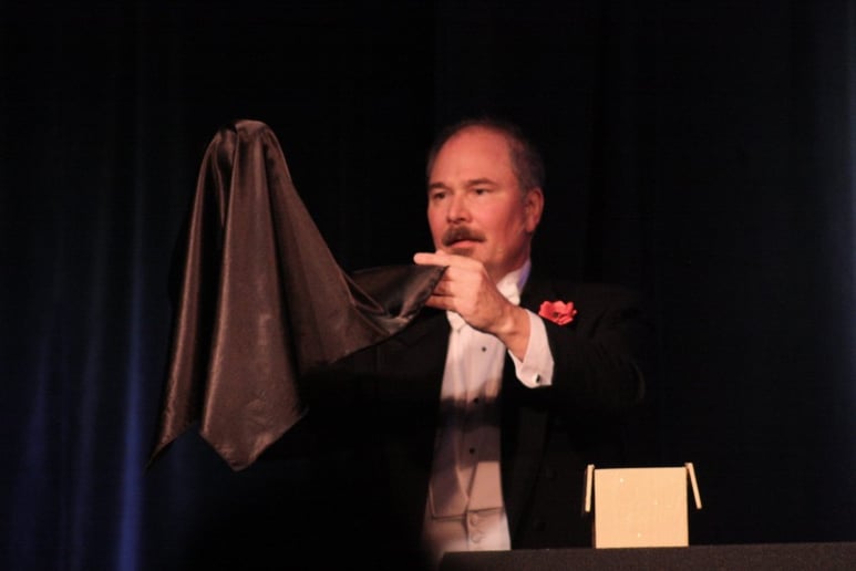 Gallery photo 2 of Daryl Rogers Magic
