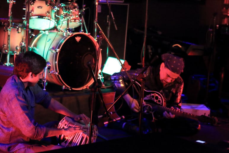 Gallery photo 6 of Daryll Dobson - Jazz Guitarist and Violinist