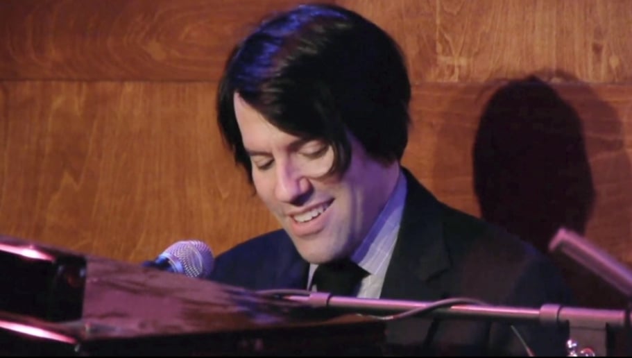 Gallery photo 6 of Dave Asher – Improvised Piano for Events
