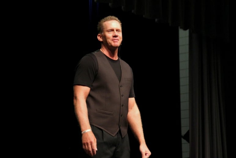 Gallery photo 4 of Dave Davlin