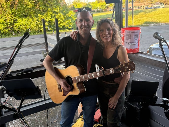 Gallery photo 2 of Dave & Pam Duo