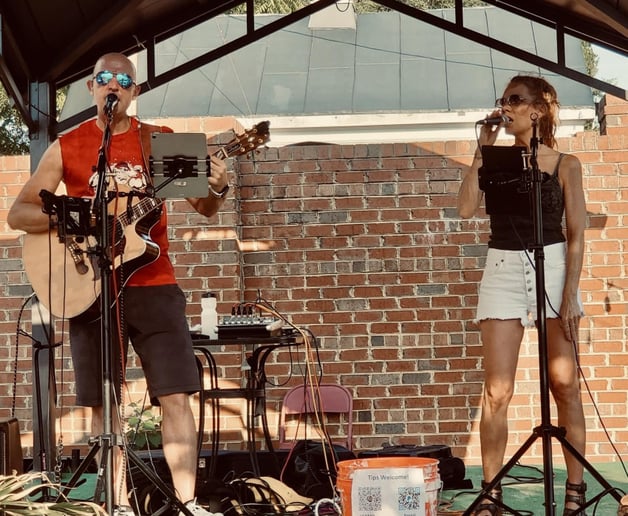 Gallery photo 6 of Dave & Pam Duo