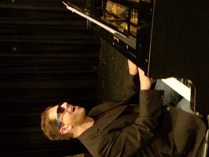 Gallery photo 3 of Dave The Piano Man