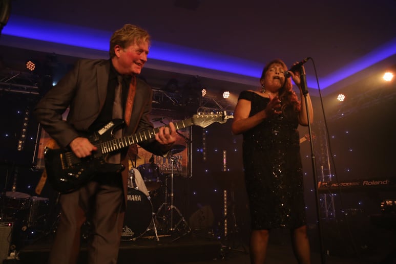 Gallery photo 28 of Dave Weld And The Imperial Flames