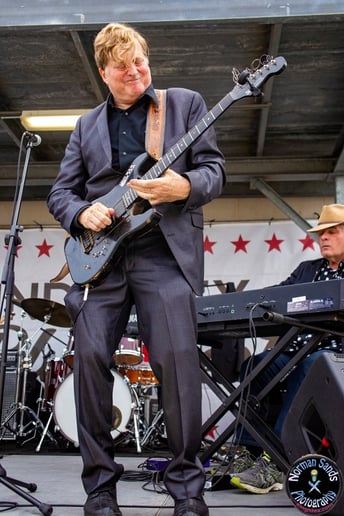 Gallery photo 41 of Dave Weld And The Imperial Flames