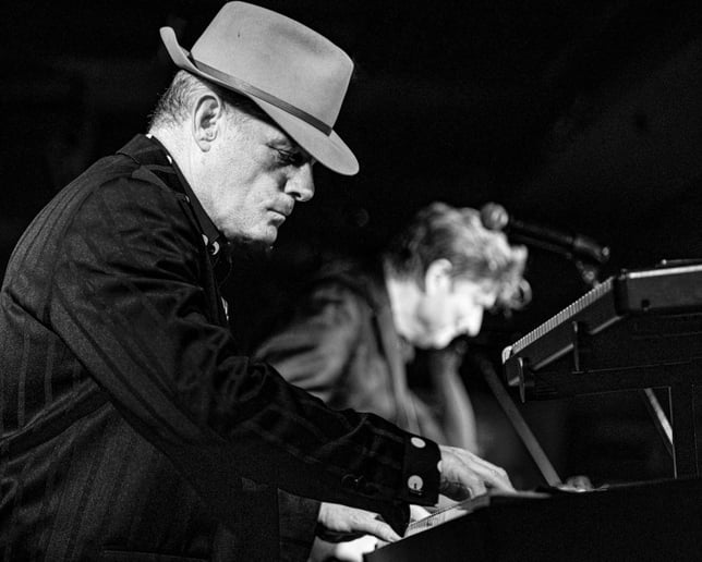 Gallery photo 54 of Dave Weld And The Imperial Flames