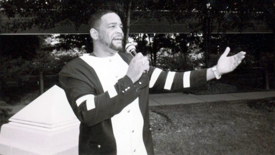 Gallery photo 3 of David Atmore