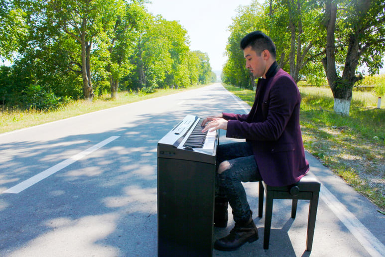 Gallery photo 2 of David Blackwood Piano