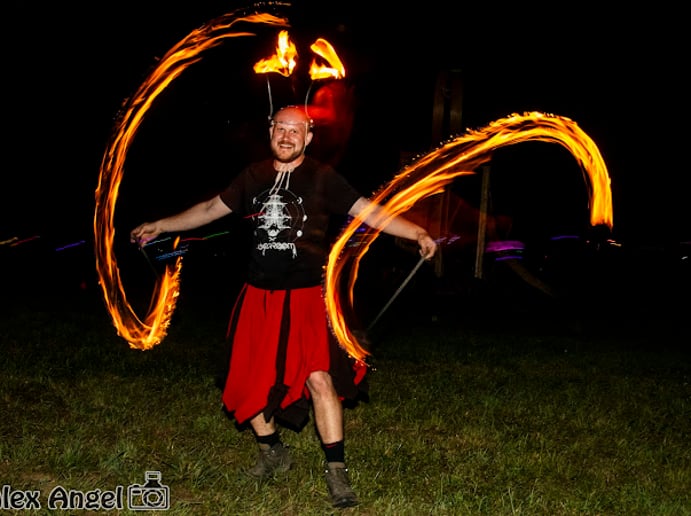 Gallery photo 10 of David Dance Fire Performance