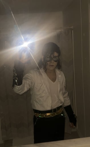 Gallery photo 2 of David Diaz- Michael Jackson Impersonator