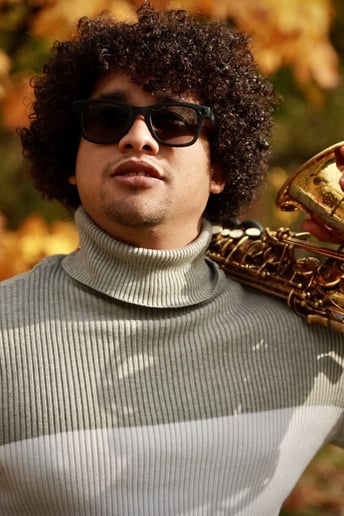 Gallery photo 1 of David Gomez – Saxophonist & Pianist