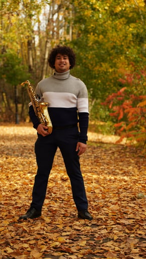 Gallery photo 11 of David Gomez – Saxophonist & Pianist