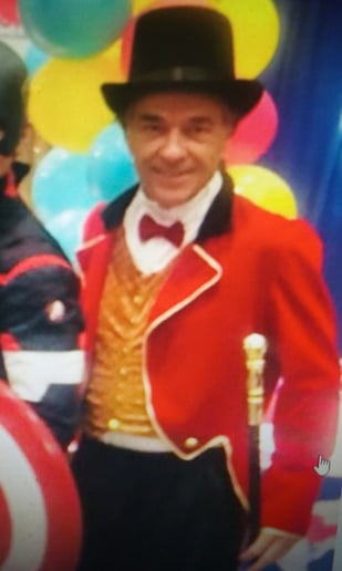 Gallery photo 19 of David Gorgie Variety Entertainment