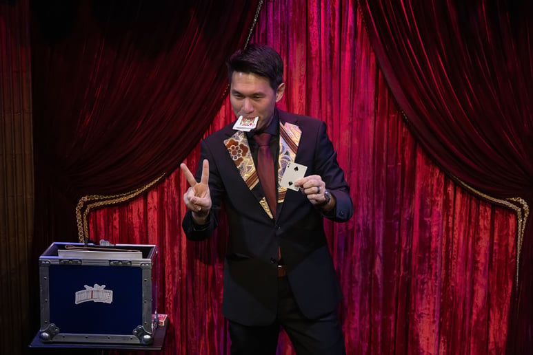 Gallery photo 2 of David Kuraya, Hawaii's Magician