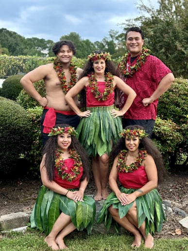 Gallery photo 4 of Dawn Mahealani Douglas and Mahealani's Polynesian Entertainment