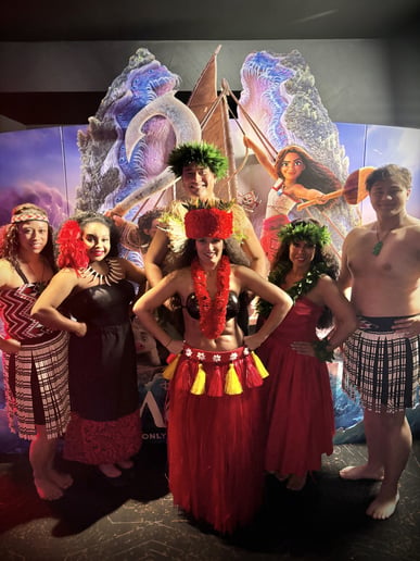 Gallery photo 11 of Dawn Mahealani Douglas and Mahealani's Polynesian Entertainment