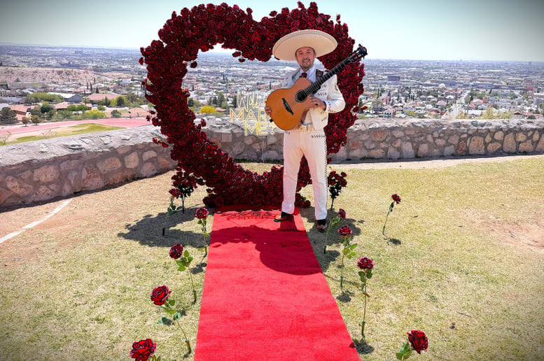 Gallery photo 3 of Mariachi El Charro De NY