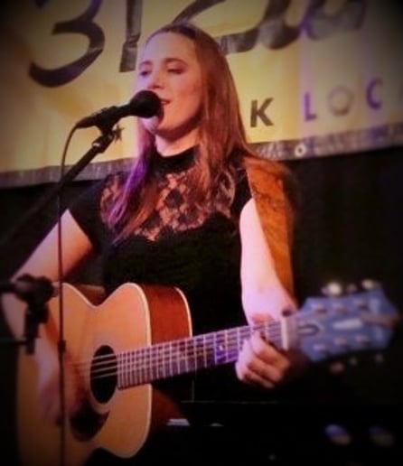 Gallery photo 2 of Dayna Lane