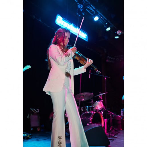 Gallery photo 3 of Dayna McMahan