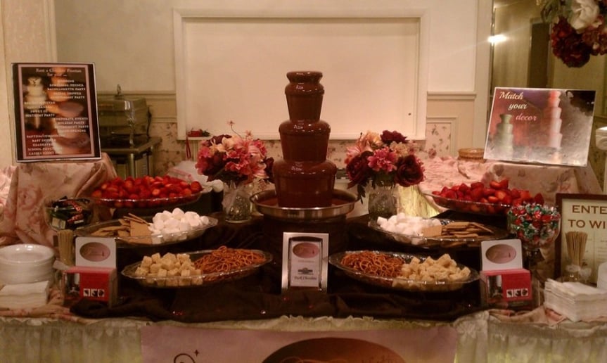 Gallery photo 7 of Dayna’s Party Rentals and Catering