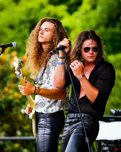 Gallery photo 7 of Dazr