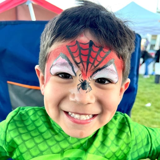 Gallery photo 4 of Dazzle Me Face Painting