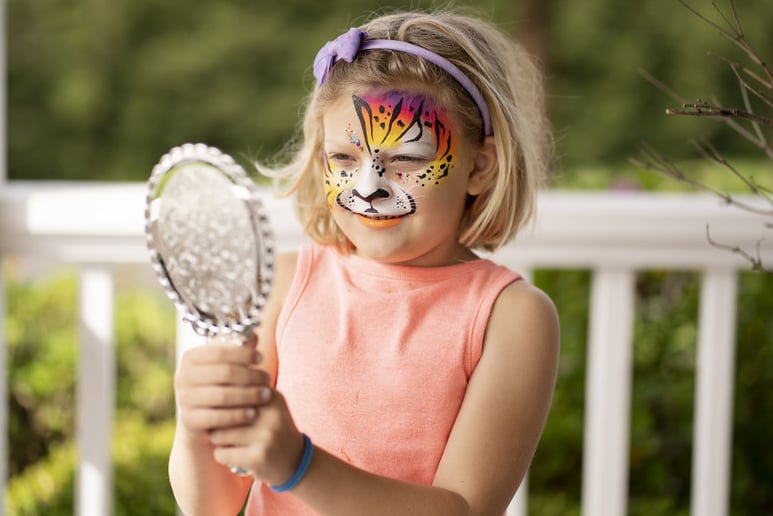Gallery photo 9 of Dazzle Me Face Painting
