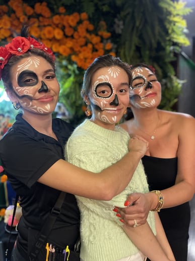 Gallery photo 7 of De Colores Face Painting