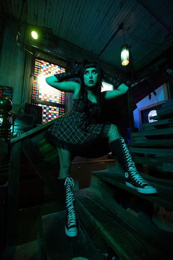 Gallery photo 1 of Deadly Jen