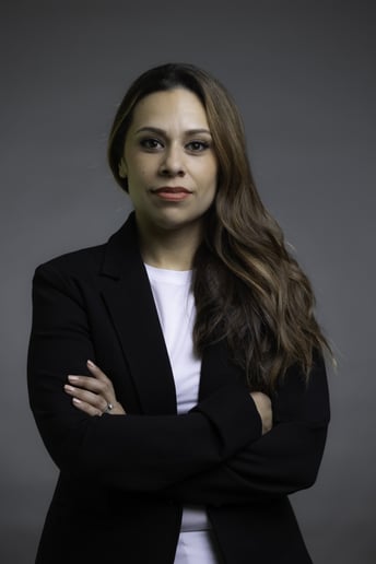 Gallery photo 2 of Veronica Mendoza Arent