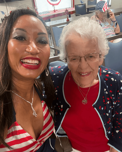 Gallery photo 9 of Deanna L. Giron & The Velvet Vibe