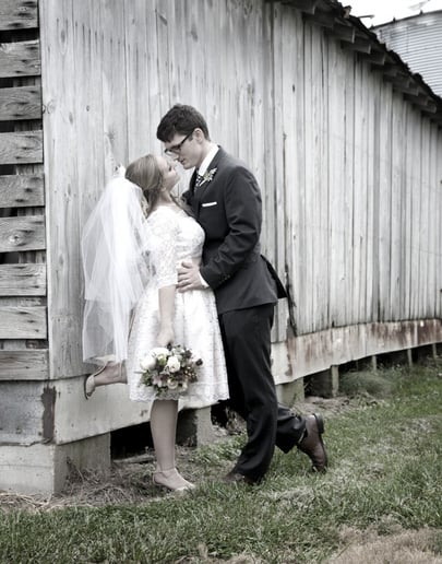 Gallery photo 1 of Dear Hart Photography