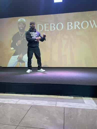 Gallery photo 1 of Debo Inspires