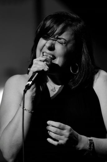 Gallery photo 3 of Debora Galán & Silk