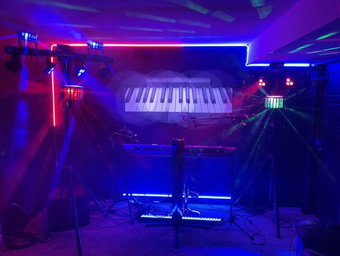 Gallery photo 4 of Decibel Music