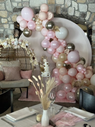 Gallery photo 3 of Decor by Selena