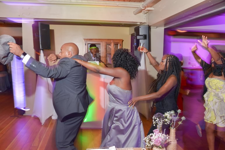 Gallery photo 2 of Deejay Mot Events